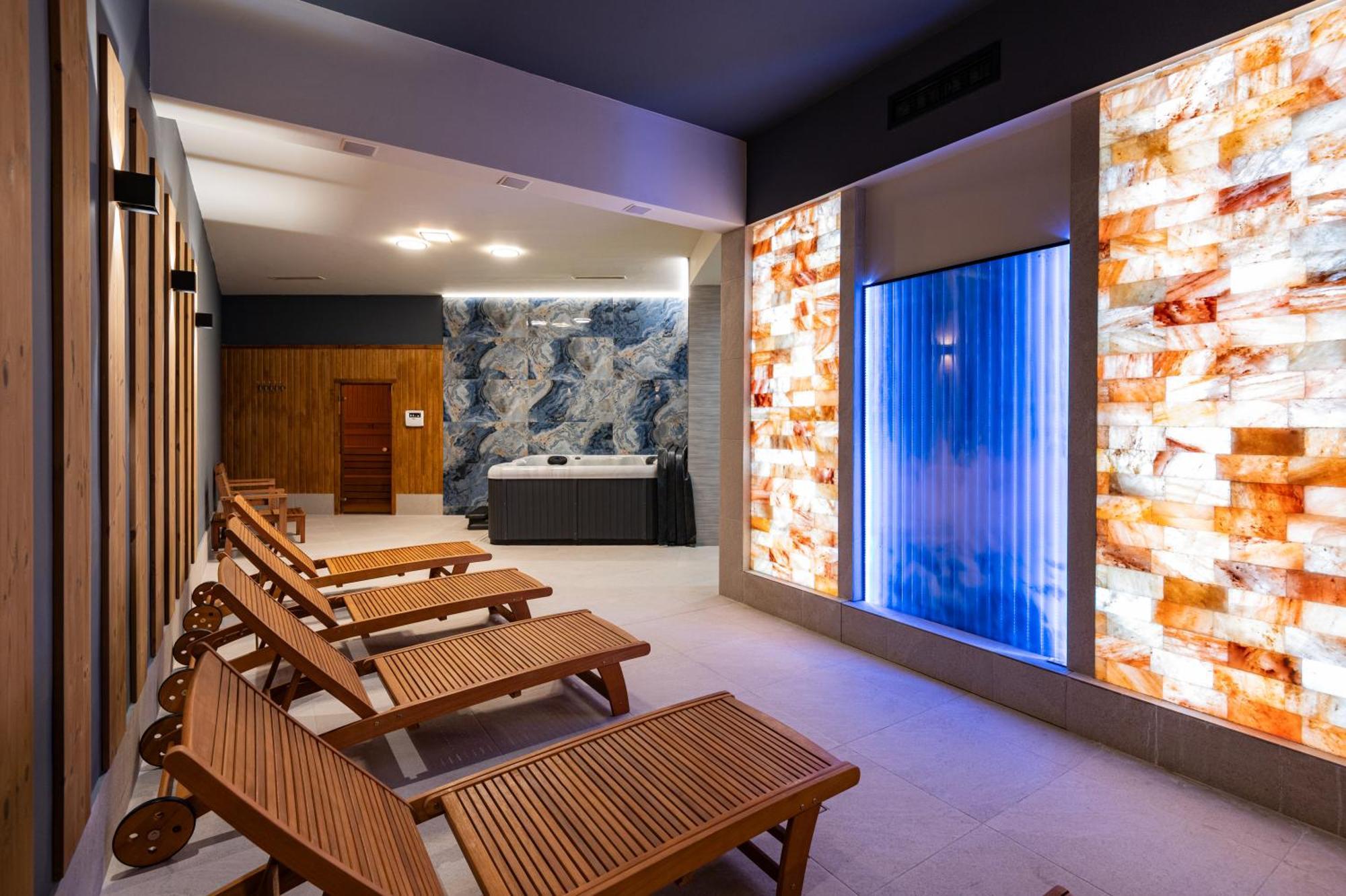 בלצ'יק Hotel Samara With Relax Area מראה חיצוני תמונה